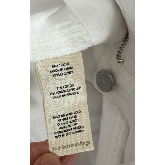 Soft Surroundings The Ultimate Straight Cropped Jeans Slimming Size 8 White New - Picture 12 of 13